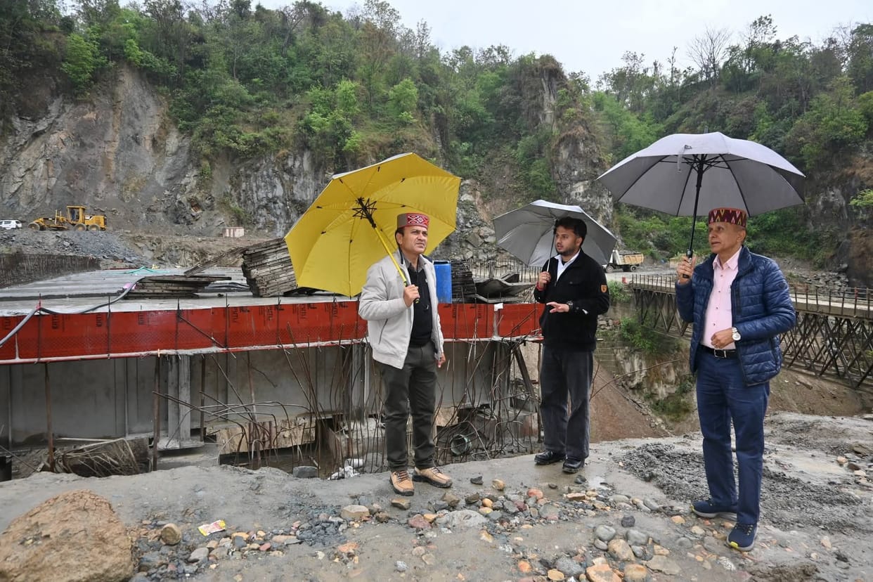 Strict instructions during surprise inspection, complete the work of National Highway within the time limit