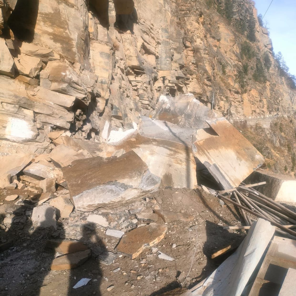 Karcham-Chhitkul road connecting the China border