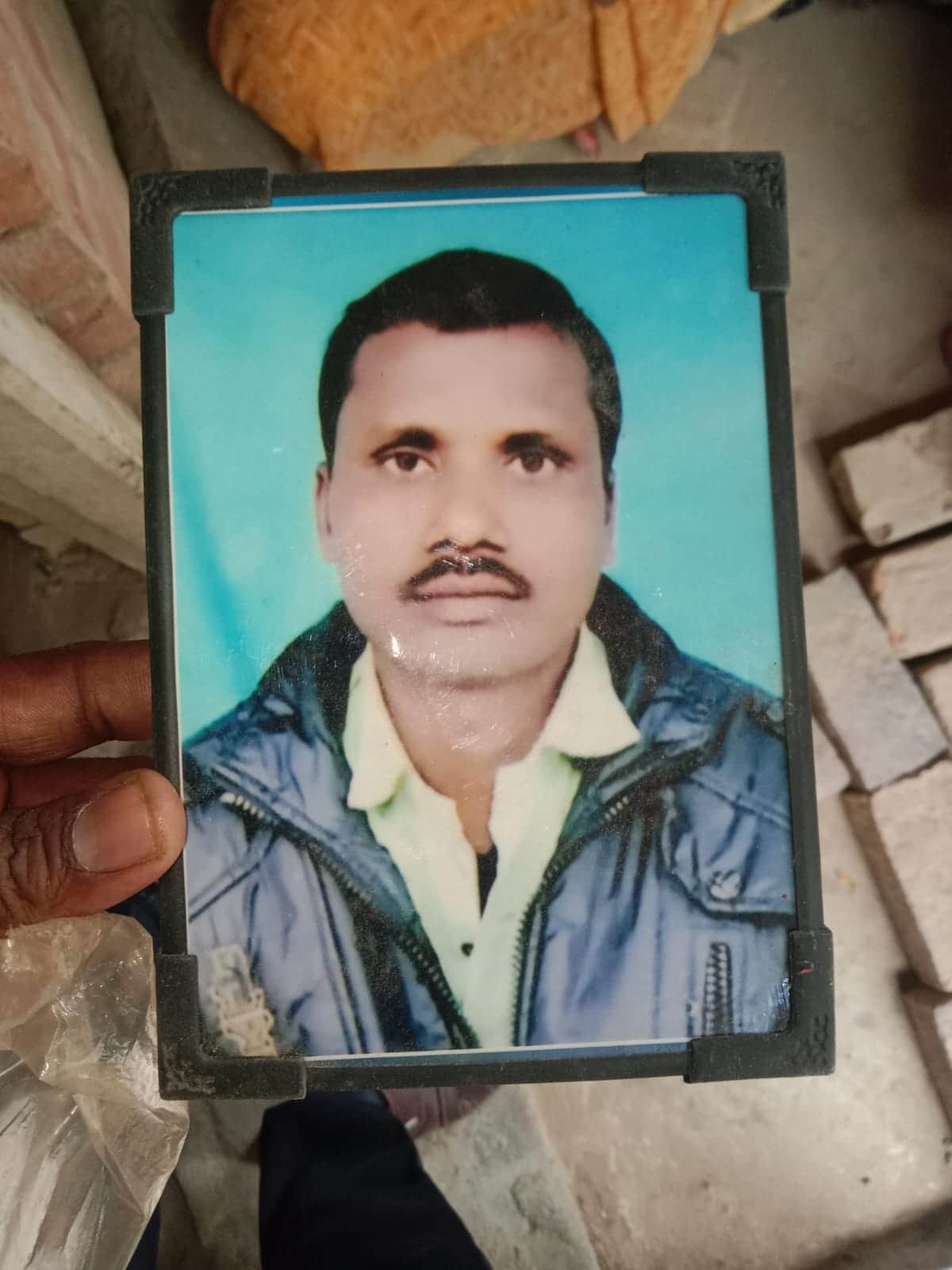 सिकरारा, मृतक महेंद्र गौड़ (फाइल फोटो)-स्त्रोत परिजन