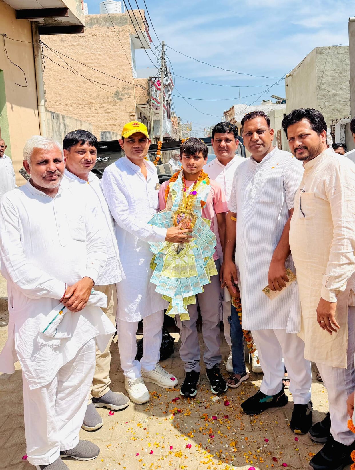 Welcome accorded to the victorious player upon reaching Brahmanwas village.