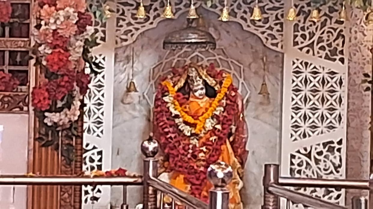 chaitra navratra festival devotee gather in worship maa kushmanda devi in Muzaffarpur Bihar