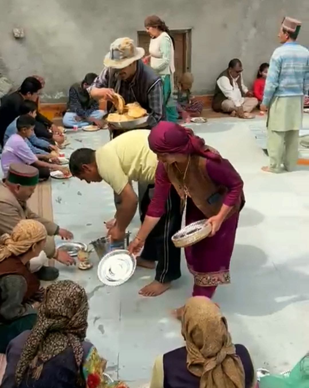 Worship performed at Jaga Thodi Temple