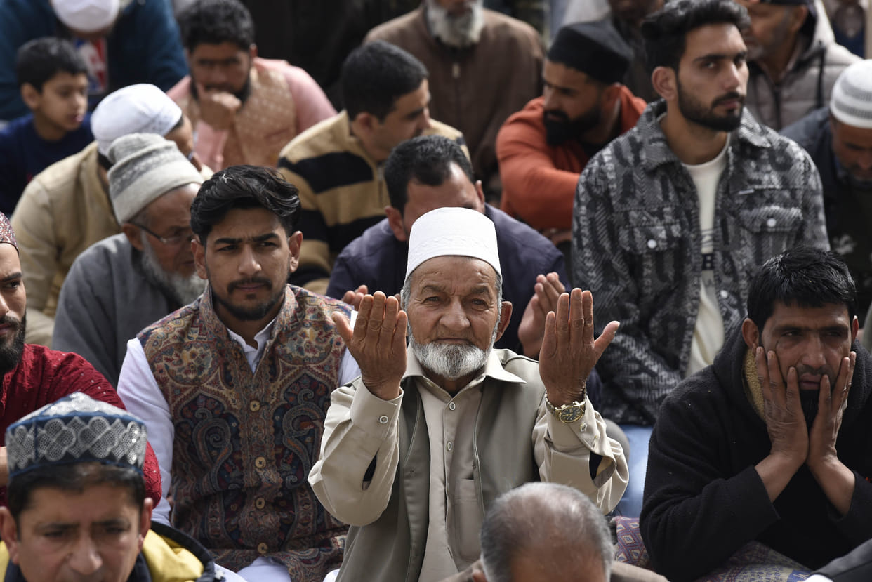 Srinagar, EID Celebrate, Kashmir, Peoples Happy