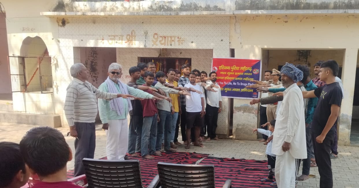 Youths were made to take an oath not to consume drugs.