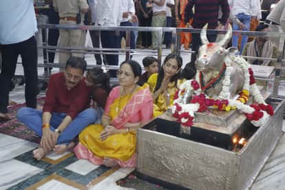 Maharashtra's Water and Disaster Management Minister Girish Mahajan visited Mahakal