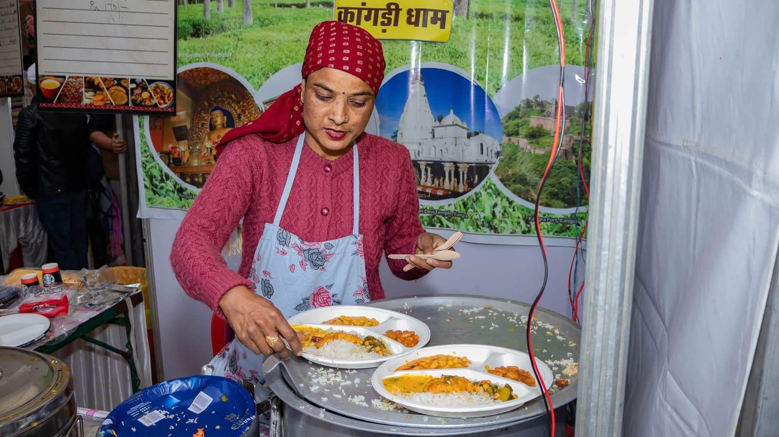 मोनिका चौधरी