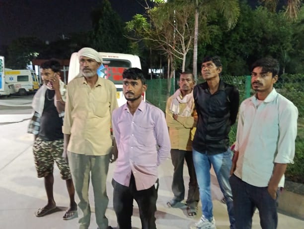 A young man selling golgappas was stabbed to death.