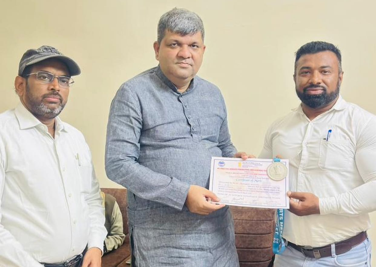 Minister Ashish Patel Reviews 'Polytechnic Chalo' Campaign