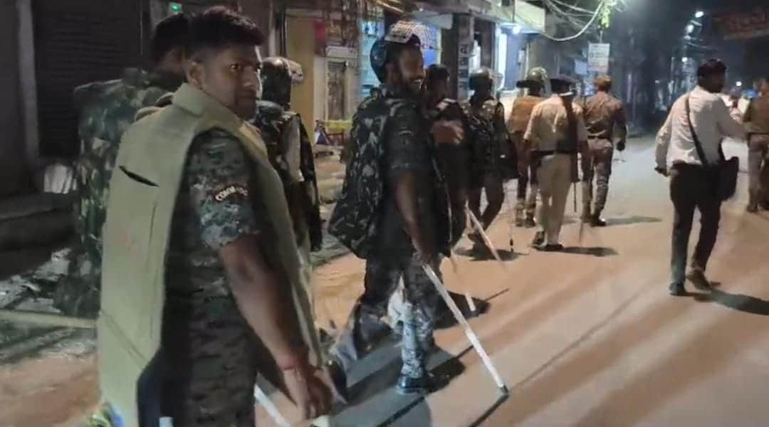 रोड़ेबाजी में कई घायल