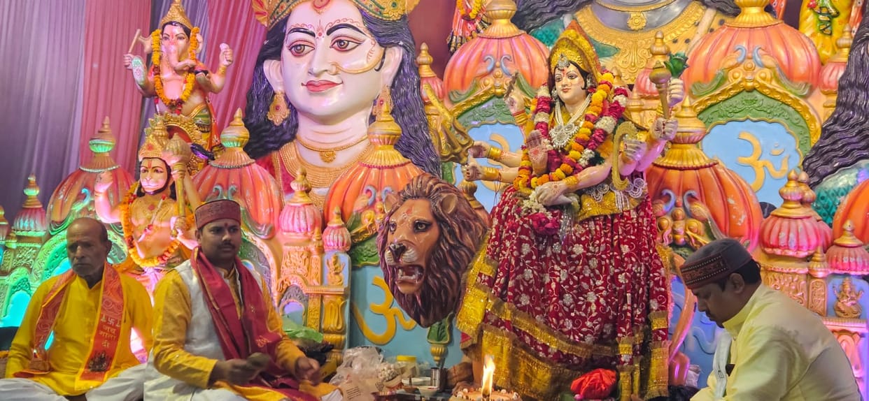 Devotees danced the night away to the Mother Goddess's hymns at the Durga Jagran.