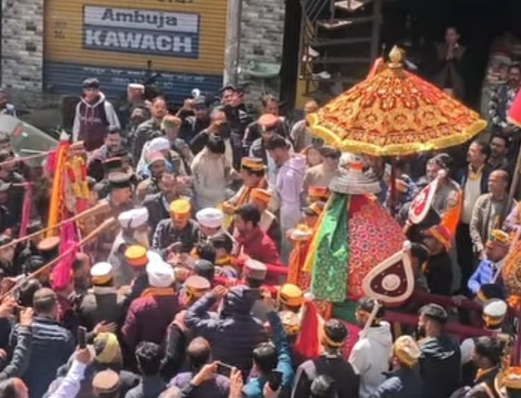 Badadev Kamrunag left for Suket Devta fair