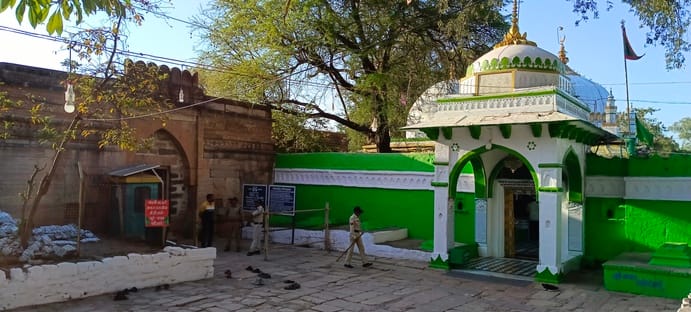 High Court Justices will visit Bhojshala tomorrow.