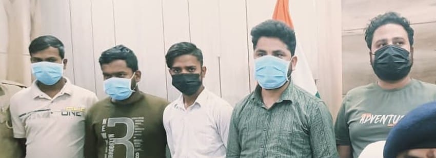 Five arrested for cyber fraud of 580 million