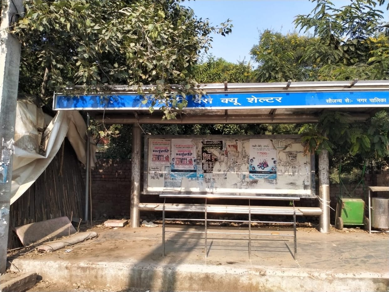 Buses do not stop at queue shelters installed at five locations by the Municipal Corporation.
