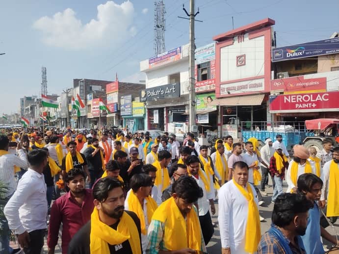 फतेहाबाद में नशे के खिलाफ यात्रा में उमड़ी भीड़ । संवाद