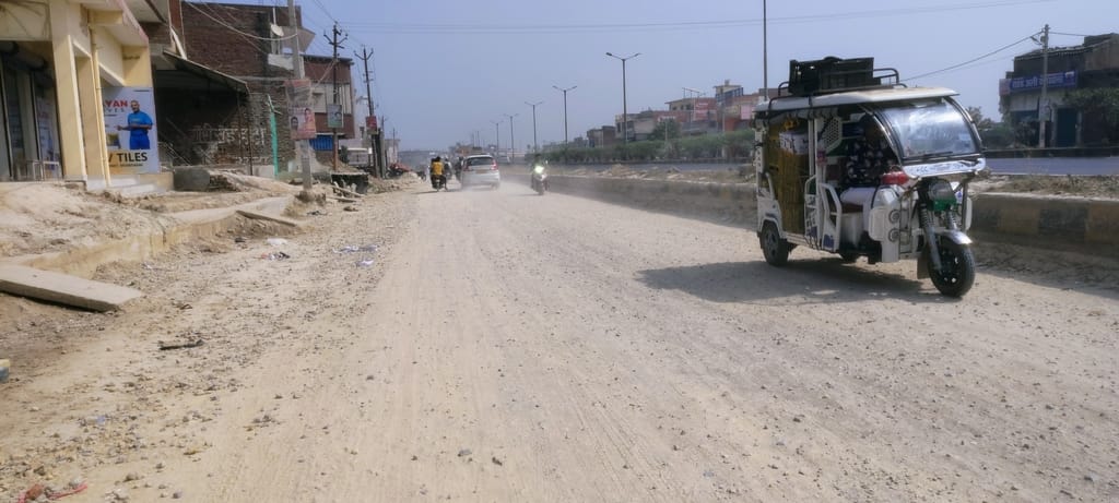 Flyover Construction Slow-Paced: Just 10 Percent Work Completed in 10 Months