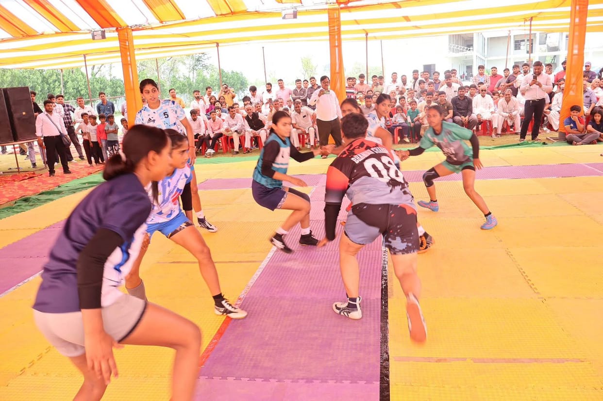 The stage for the grand match will be set today at the Karahi Kabaddi Festival.