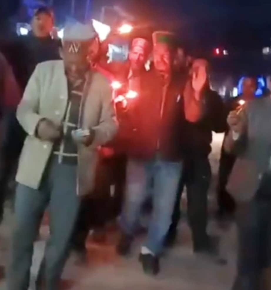 काईस क्षेत्र में स्मार्ट मीटर के विरोध में मॅशाल जलूस  निकालते किसान सभा के सदस्य।-वीडीओग्रैब