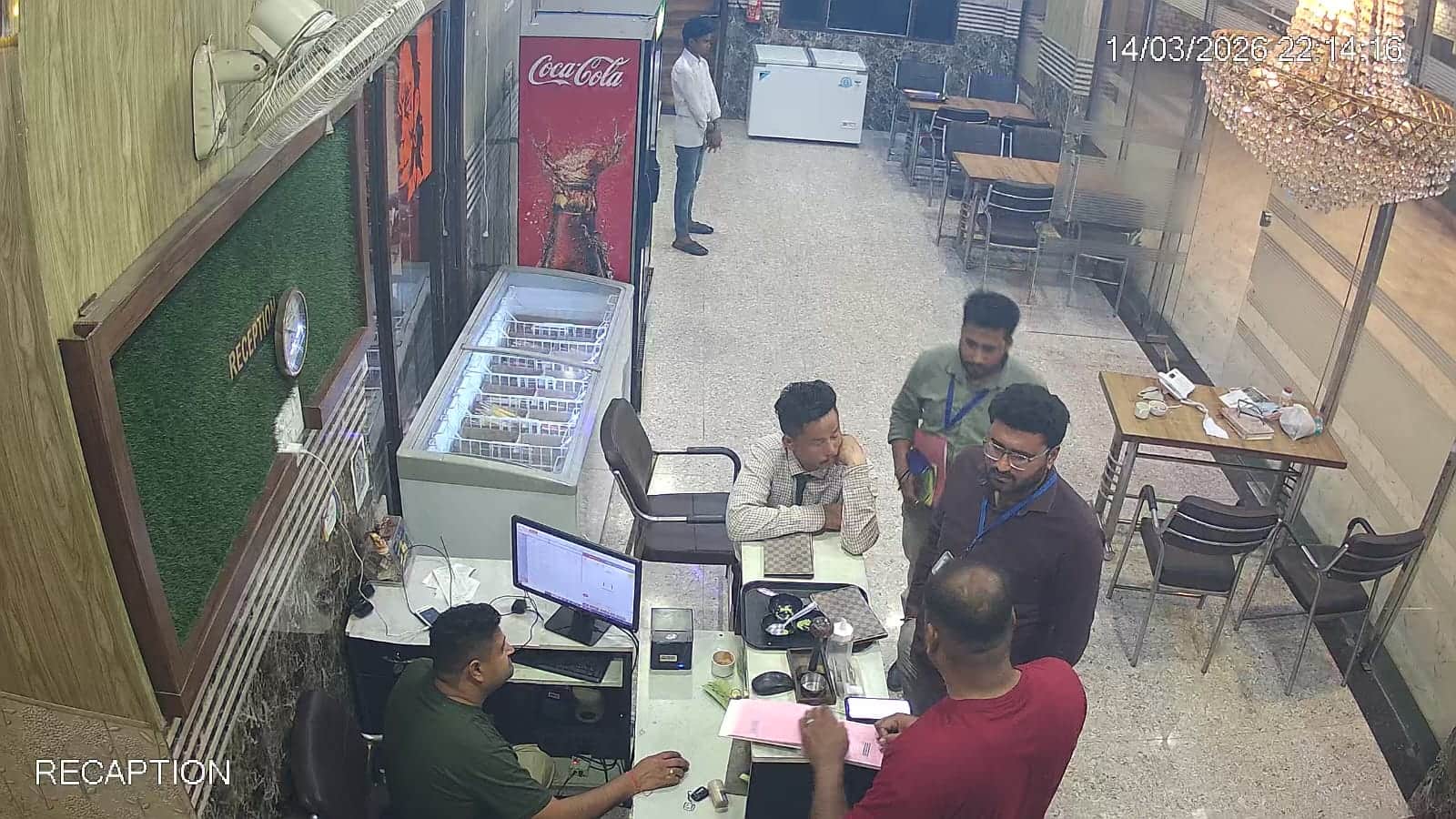 मुलाना में राष्ट्रीय राजमार्ग-344 पर स्थित होटल में घुसे नकली फूड सेफ्टी अधिकारी संचालक को डर