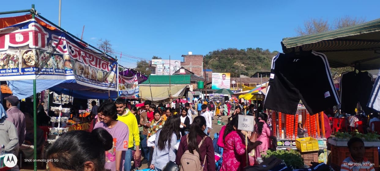 The Sujanpur Holi fair is back in full swing, with people doing a lot of shopping on Sunday.