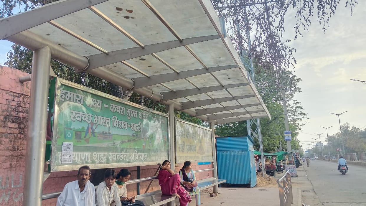 Demand for special buses from the city to Bhodia Women's College