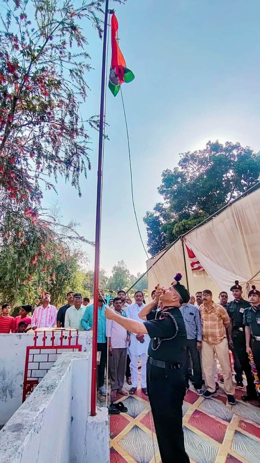 शहीद अमरेंद्र बहादुर सिंह को दी गई श्रद्धांजलि।