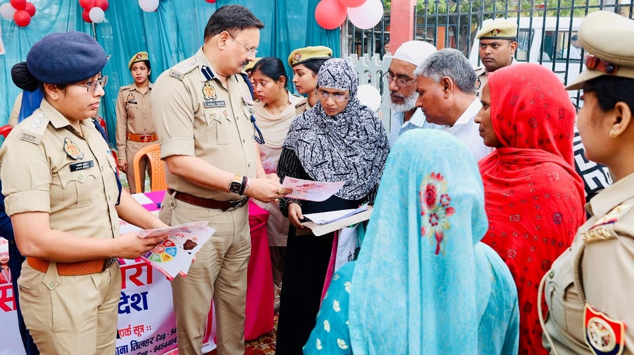 Women were made aware of their legal rights and safety measures.