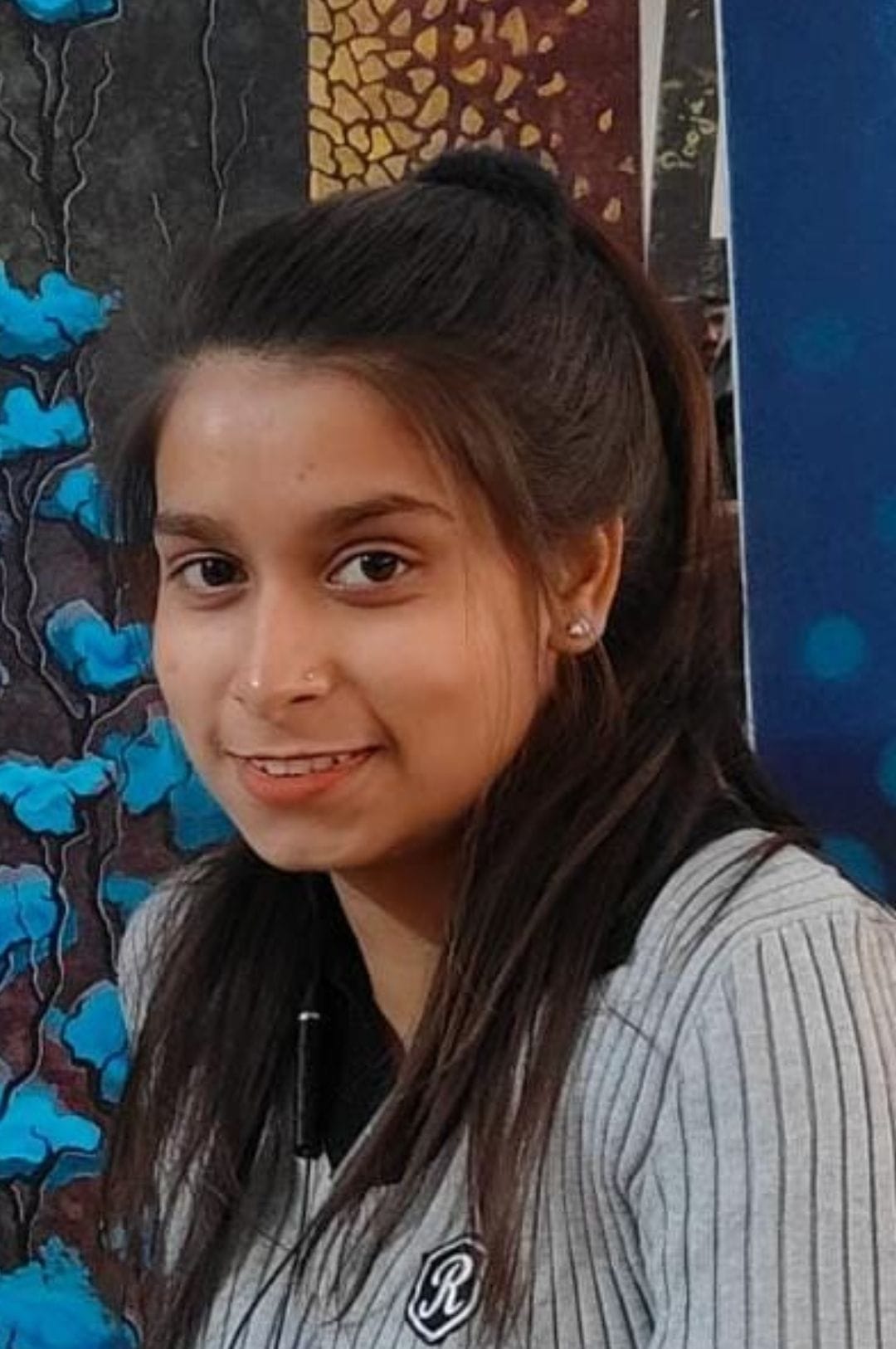 Nikita Saini receives Gold Medal in Fine ArtNikita Saini receives Gold Medal in Fine Art
