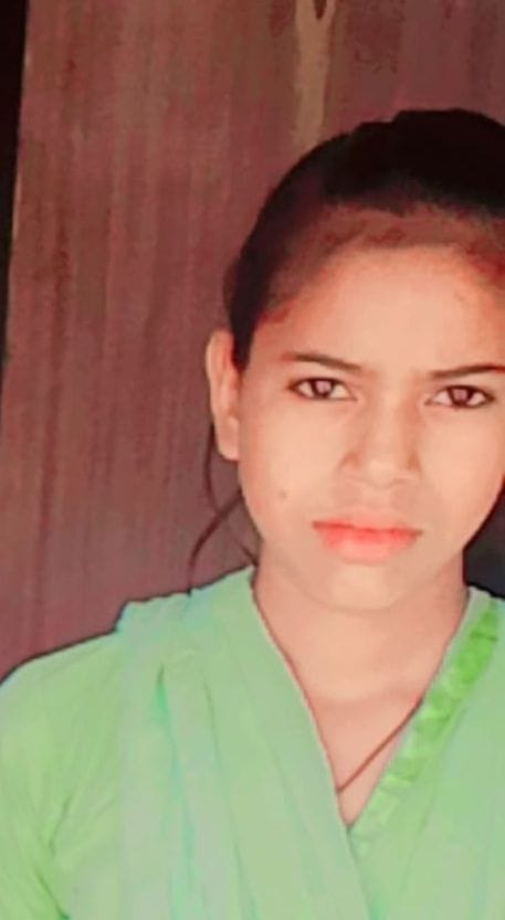 Missing girl's body found floating in Ganga