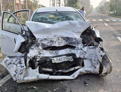 Two brothers killed, 4 injured in road accident near Banga BasaraTwo brothers killed, 4 injured in road accident near Banga Basara