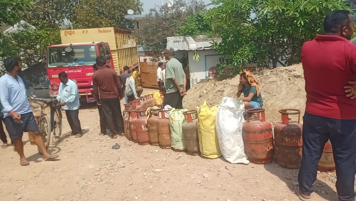 Focus on home delivery, yet queues remain low