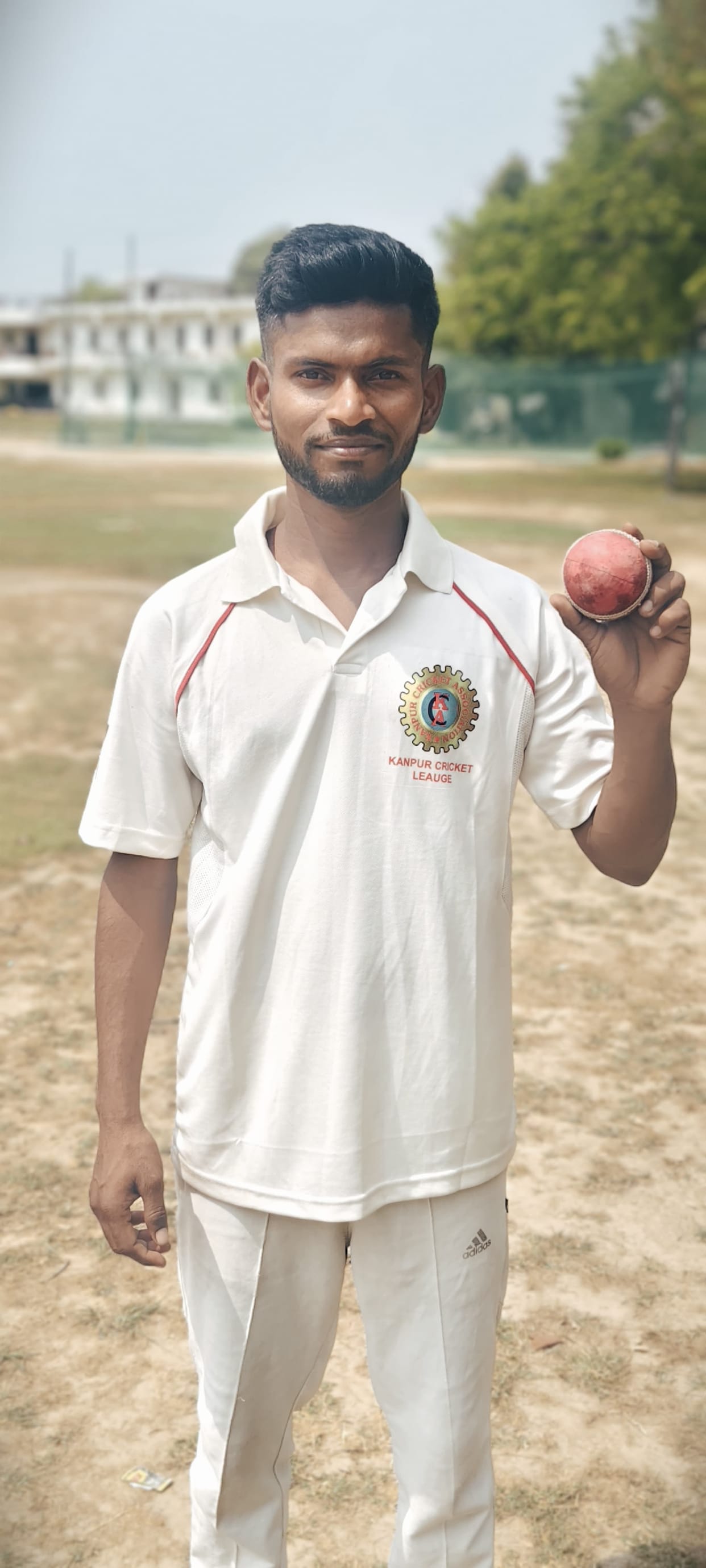 Nitin became the hero of the match by taking seven wickets in Kanpur.