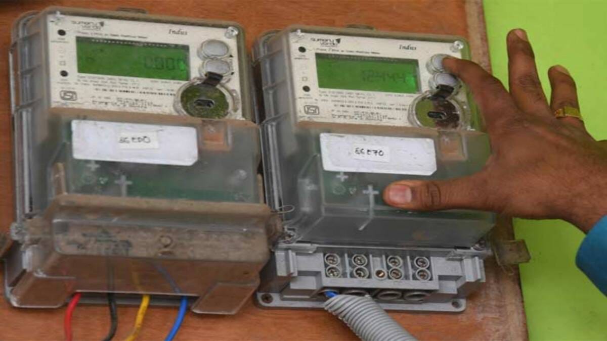 Electricity supply to 11,149 defaulters with prepaid meters was cut.