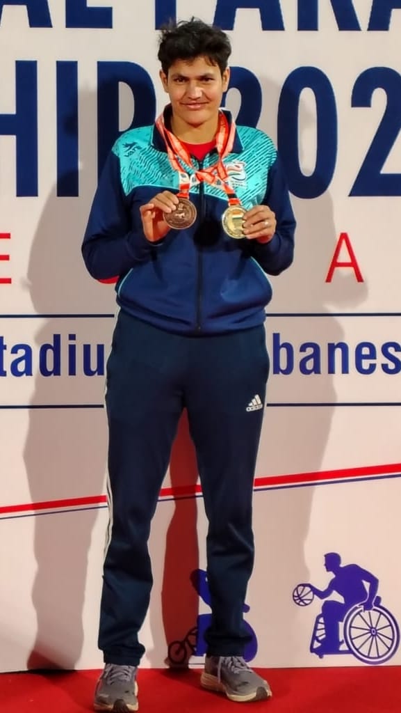 Despite severe pain in her calves and toes, Pooja Mor refused to give up and won two medals.