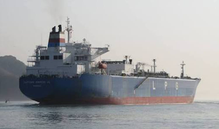 West Asia War: ओमान के पास समुद्री जहाज पर IRGC का हमला, शिप को हुआ भारी नुकसान; सभी क्रू मेंबर सुरक्षित