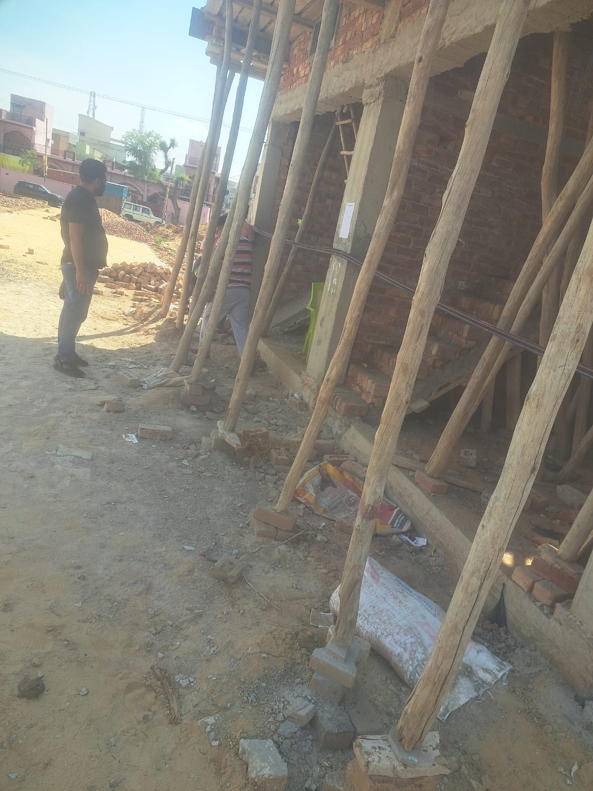The Nagar Panchayat sealed the buildings under construction without getting the map approved