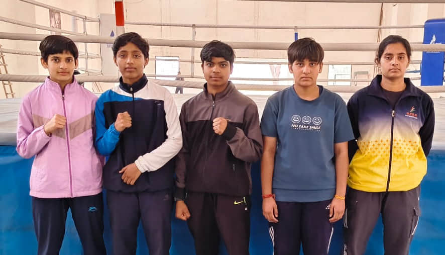 बॉक्सिंग ट्रायल में चयनित खिलाड़ी। स्रोत: खेल विभाग