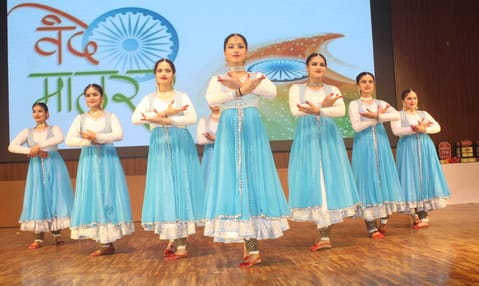 Nav Samvatsar festival decorated in the melody of notes