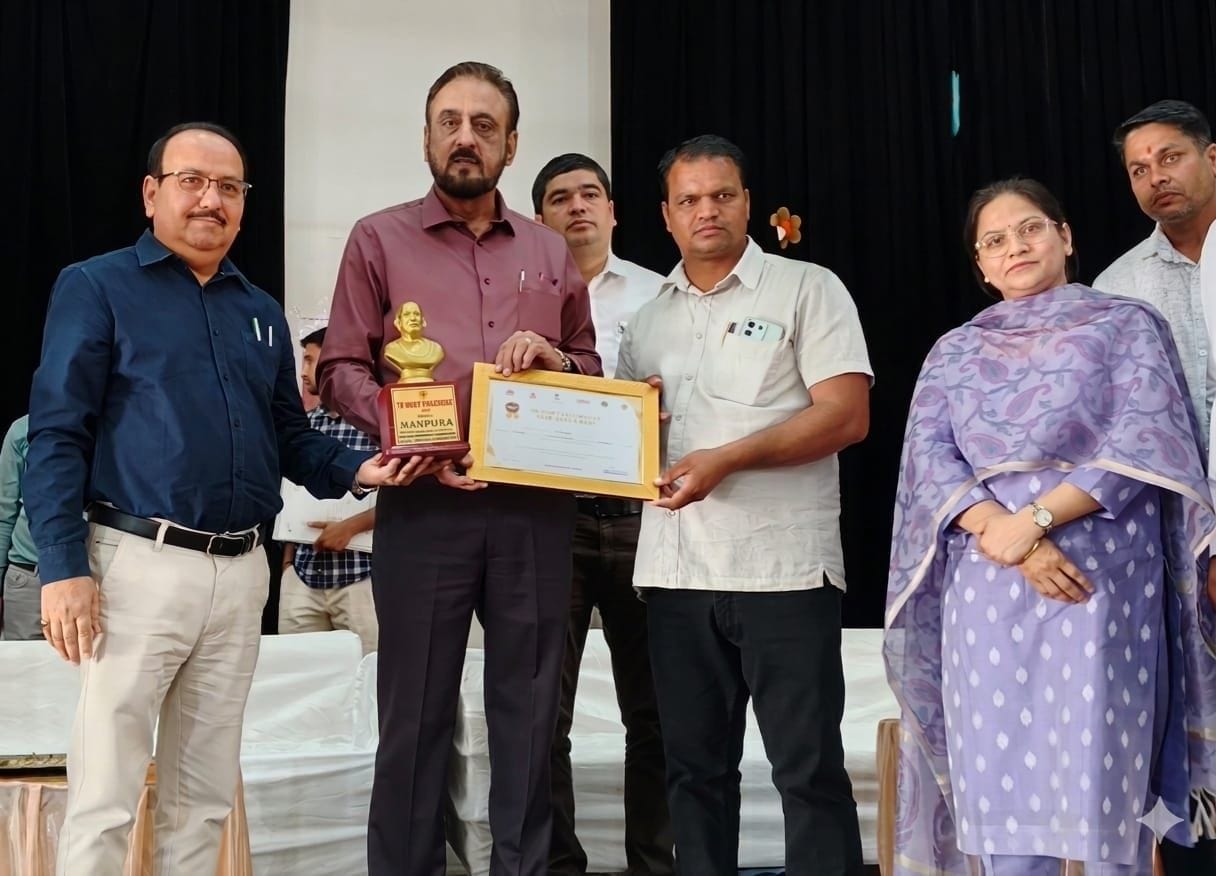 TB free Gram Panchayat Kuksi, Kapuri, Manpura and Bhalkhi got Gold Medal