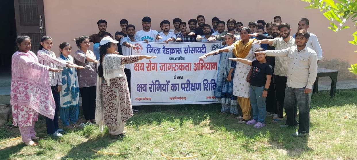 Awareness was created on TB Day and people took oath.
