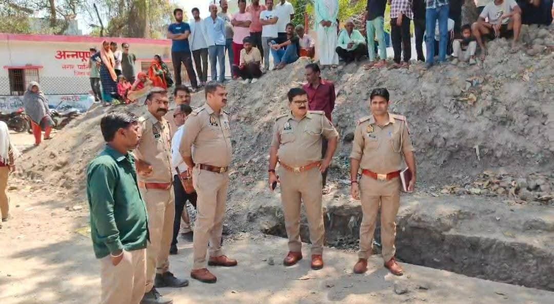 The body of a young man was found floating in Chhabi pond.