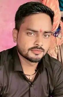 फोटो-29महमूदाबाद से मृतक रवि गोपाल की फाइल फोटो।