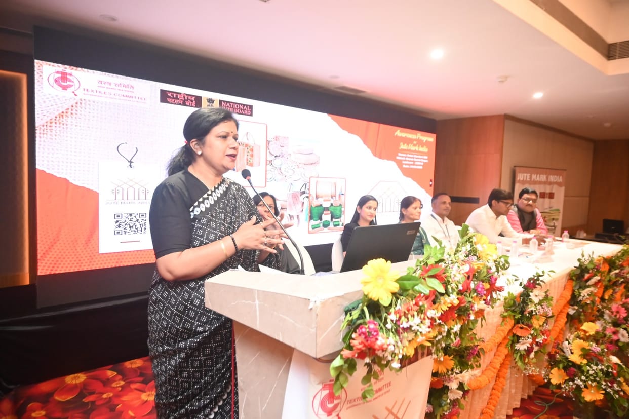 Women Jute Artisans Learn the Secrets of Empowerment