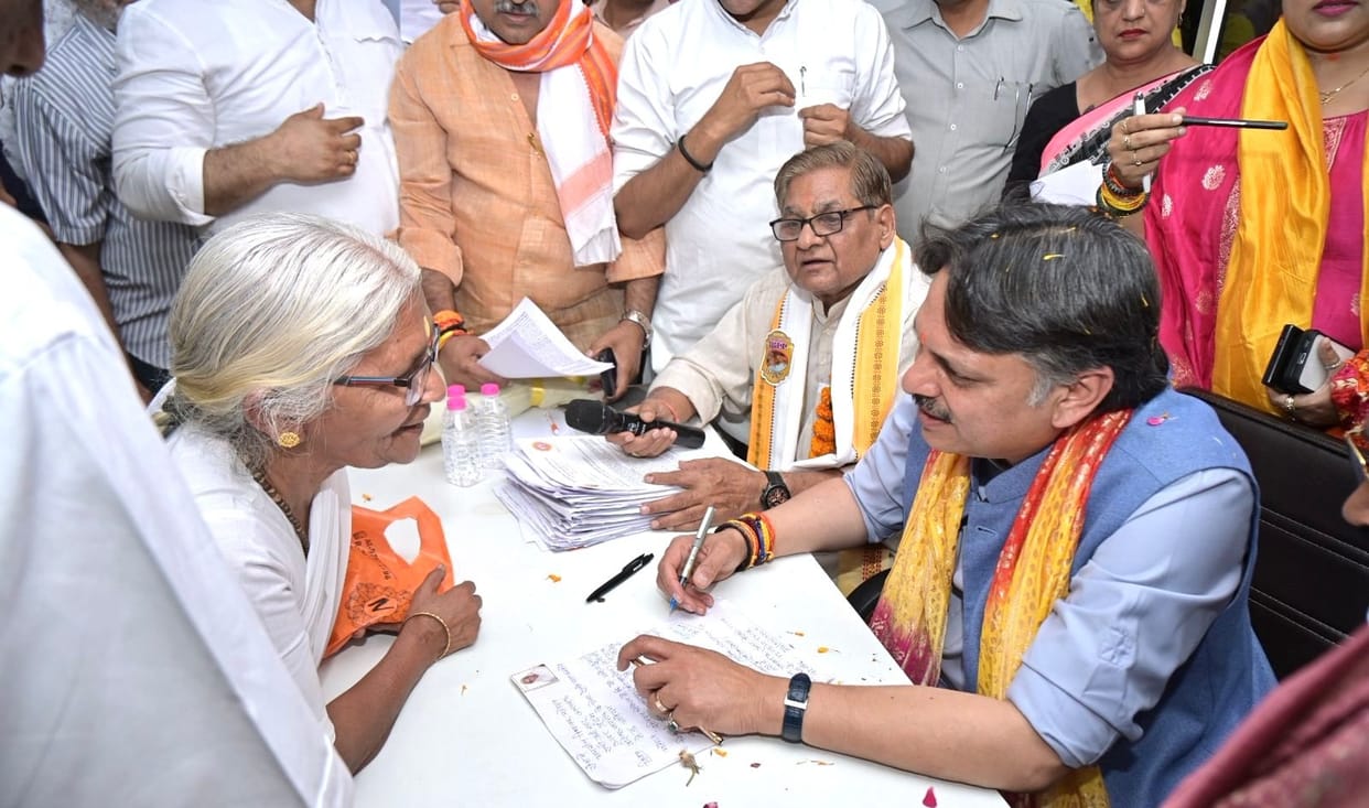 Priority is to reach the benefits of schemes to the last person: Rajeshwar Singh