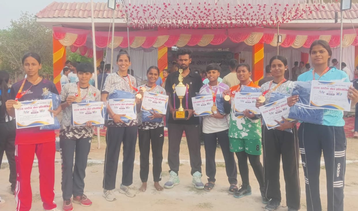 Aligarh volleyball team became champion, won the title by defeating Prayagraj