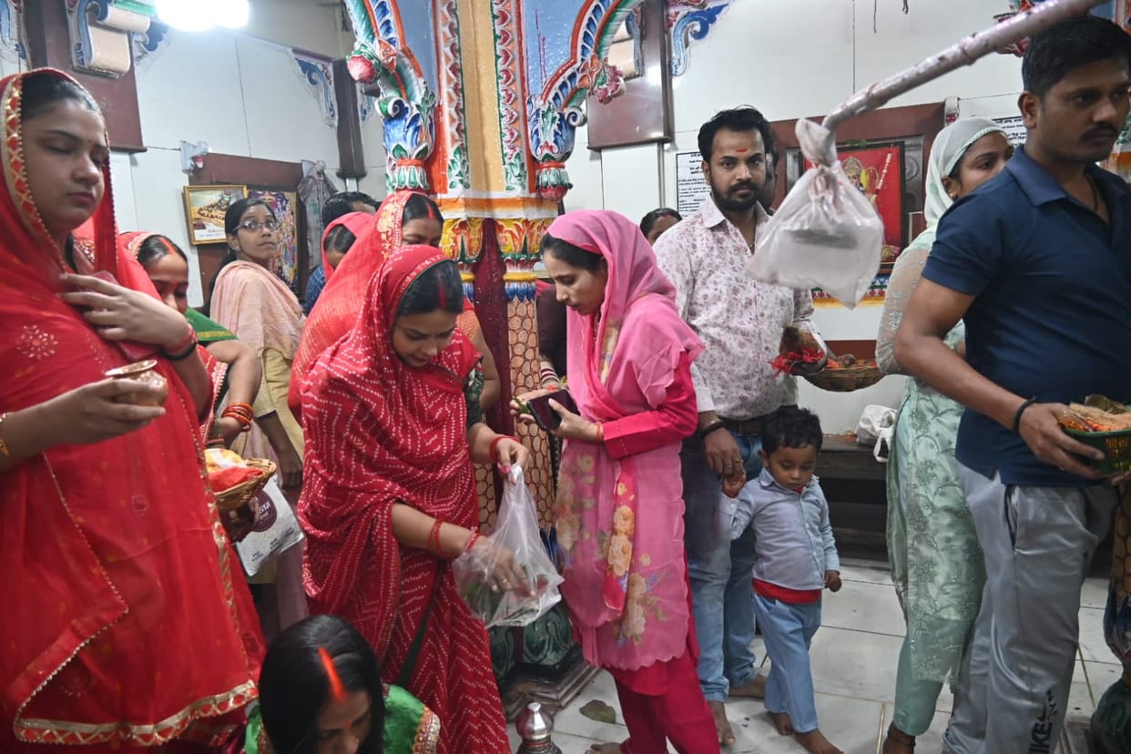 Lalita Gauri and Maa Katyayani darshan asked for fame, glory and happiness and prosperity