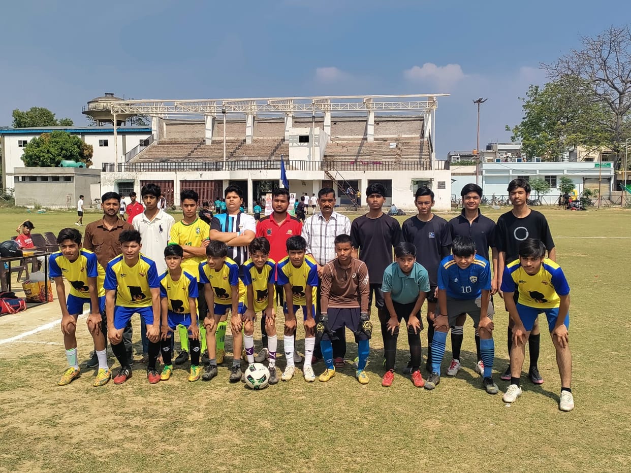 Shikarpur and Uttar United teams were the winners in football.