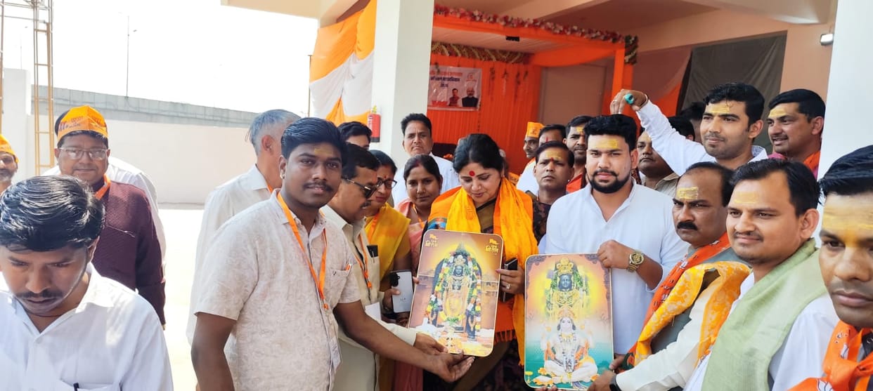 The history of BJP was told to the workers