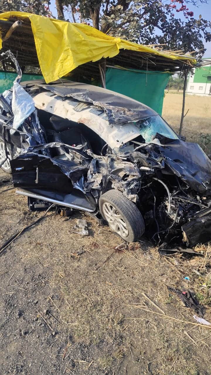 क्षतिग्रस्त कार