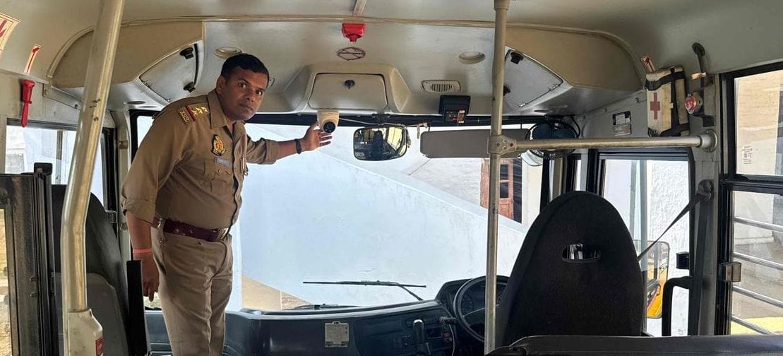 Floors of Eight Private School Buses Found Broken; Operations Halted